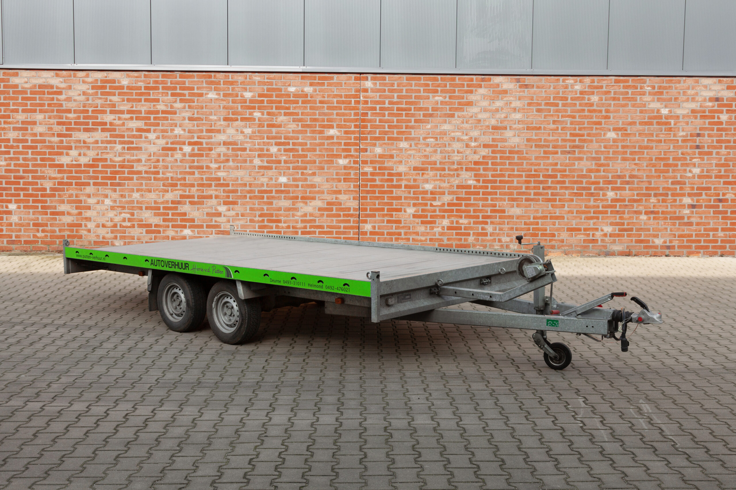 Autoambulance huren Deurne