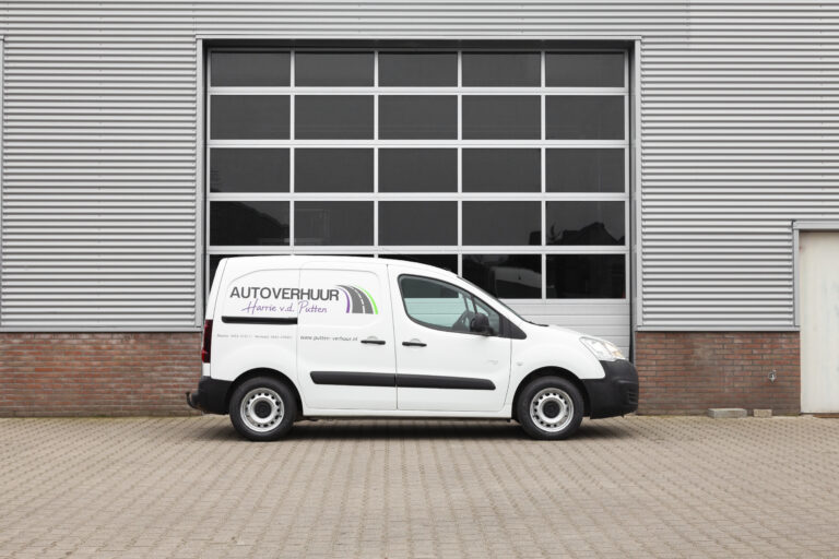 Bestelauto huren zijaanzicht rechts