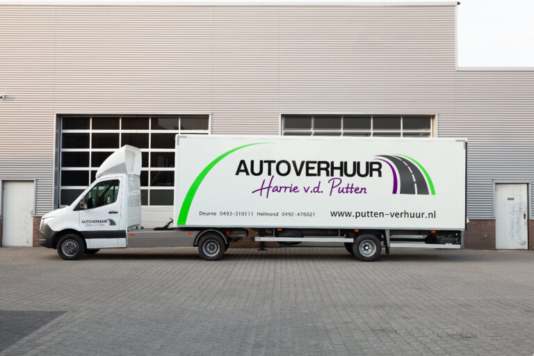 Mercedes Sprinter BE combinatie huren