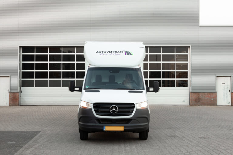 Mercedes Sprinter BE combinatie huren